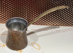 Vintage rustikale gehämmerte Kupfer & Messing Kaffeekanne handgefertigt in der Türkei US-Verkäufer - Bild 1 von 12