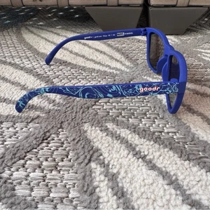 Goodr OG Sonnenbrille Marvel Captain America's UV Shield Limited Edition Blau Rot - Bild 1 von 8