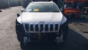Jeep Cherokee Instrumentcluster - Picture 1 of 3