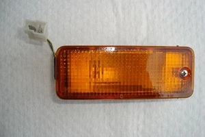 Brand New Piaggio Porter / Daihatsu Hijet Right Hand Front Indicator Lamp. - Picture 1 of 3