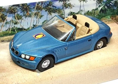 Corgi 1/36 Scale 04901 - BMW Z3 Roadster Bond 007 Goldeneye - Blue - Image 1 of 4