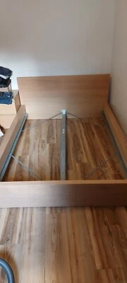 Bettgestell IKEA Malm 140x200 mit Matratze Sultan und Nachttisch - Bild 1 von 4