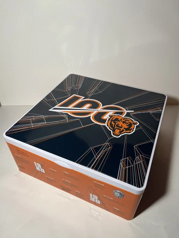 chicago bears 100 year bobbleheads and 100 year tin box Cover
