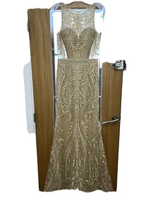 Prom dress size 10 - Picture 1 of 4