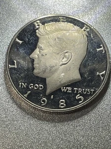 1985-S Kennedy Half Dollar Proof – Possible FG Error – Rare Die Variety! - Picture 1 of 10