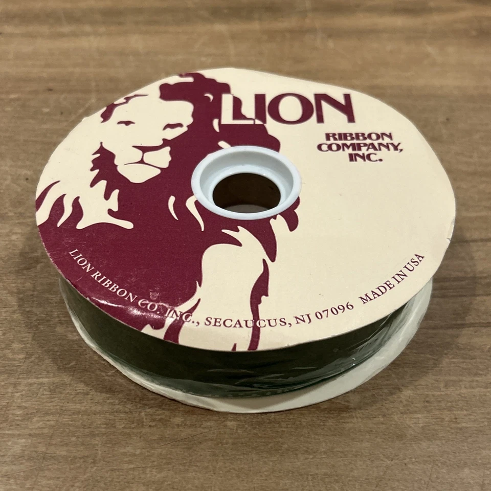 Vintage Lion Ribbon Velvet Velvette Emerald Green 1 3/8" - 25 yds USA - Image 1 of 3