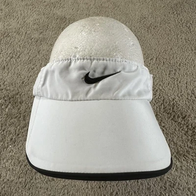 De colección Nike Sombrero Visera Correa Trasera Para Hombre Talla Única Blanco Negro Ajuste Viento de Cola Seco Foto 1 de 4