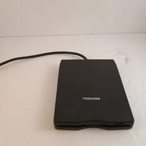 Toshiba USB FDD Kit External Floppy Drive Model No. PA3109U-1FDD (Black) - Afbeelding 1 van 3