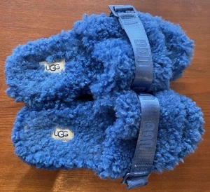 Sandalias de plataforma UGG AUSTRALIA CLÁSICAS PIEL DE OVEJA FLUFFITA estilo deslizable mullidas - Imagen 1 de 9