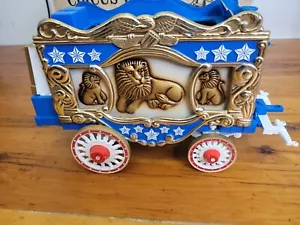 Jim Beam Circus Wagon Decanter (EMPTY) w/ Box & Original Packing NICE See Pics - Picture 1 of 18