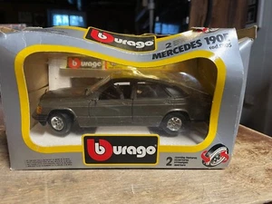 BURAGO MERCEDES 190E  1/25  0105 NEW BOXED MADE IN ITALY - Picture 1 of 4
