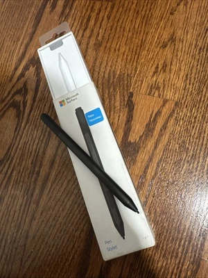 Microsoft Surface Pen Stylet Black Model 1776 EYV-00001 - Image 1 of 3