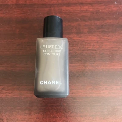 Chanel Le Lift Serum Smooths Firms Botanical Alfalfa Concentrado 1.7 OZ Auténtico Foto 1 de 3