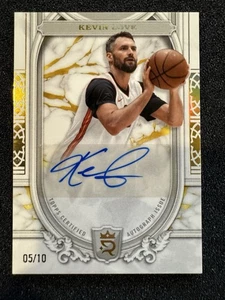 2023-24 Topps Royalty Kevin Love Superior Signatures Gold Auto /10 - Picture 1 of 3