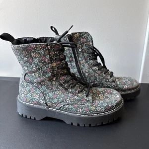 Sincerely Jules Harley Women 7.5M Lace Up Combat Boots Black Floral Zip Lace Up - Picture 1 of 12