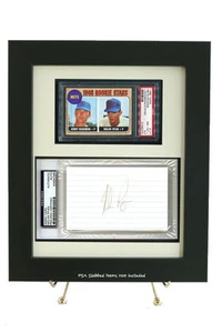 Custom Framed Display for your PSA/DNA Slabbed Autographs & PSA Graded Cards - Bild 1 von 7