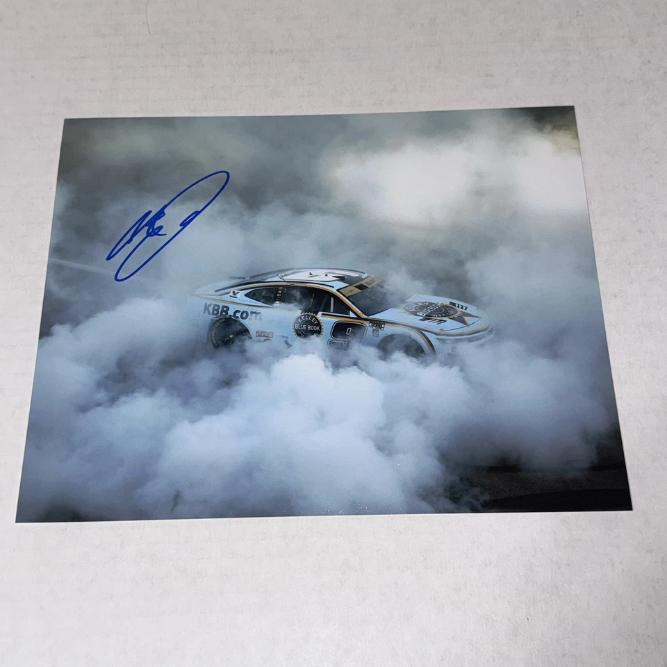Chase Elliott Kansas Win KBB #9 2025 NASCAR MONSTER BURNOUT 8x10 foto firmada Foto 1 de 1