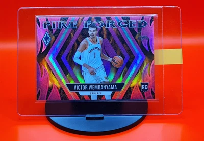 2023-24 Phoenix Victor Wembanyama RC Fire Forged Pink /99 Mint - Bild 1 von 3