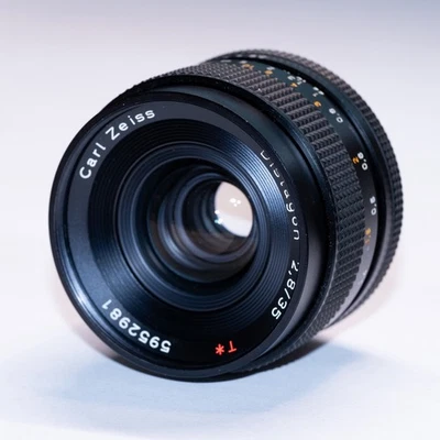 [Near MINT] Contax Carl Zeiss Distagon 35mm f/2.8 AEJ Lens C/Y  US BASE SHIPPING - Image 1 of 4