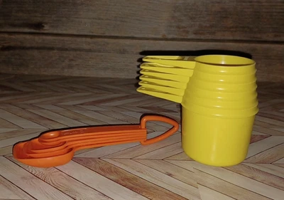 VTG Tupperware Measuring Spoons & Cups Sets Orange Yellow - Image 1 of 4