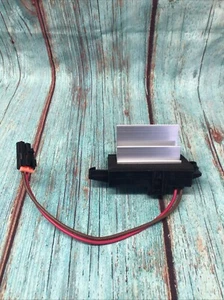 Blower Motor Fan Resistor Heater Control Module Fits Chevrolet GMC Yukon 4P1516 - Picture 1 of 9