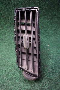 2007 2008 2009 2010 2011 2012 2013 2014 INFINITI G35 LEFT AC VENT OEM 68751JK00A - Picture 1 of 8