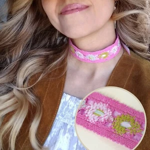 CHOKER NECKLACE Pink Vintage Lace - New & Handmade - Boho, Ombre Ribbon Ties Bow - Picture 1 of 11