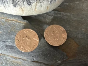 Antiguo Puño Grabado Tachuelas Puño Botones Gemelos - Desgaste en la Espalda - Imagen 1 de 13