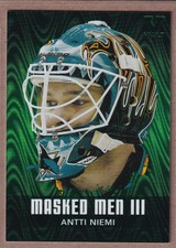 2010-11 Between The Pipes Masked Men III Emerald #MM04 Antti Niemi 1/1 - VAULT