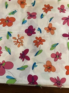 Qualitex Inc Bright Floral Cotton Fabric White Background 5 Yards X 55” Wide - Picture 1 of 5