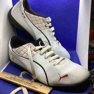 Puma Ferrari Future Cat M1 Para hombre Kart Racing Zapatos Blancos Negros (30517904) Talla 6.5 - Imagen 1 de 7