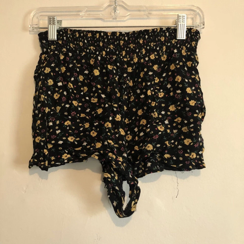 ecote Shorts Women's Small Black Floral Print Pull On Elastic Waist Regular Fit - Image 1 of 4