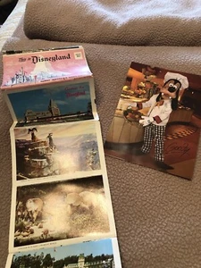 Vintage   Greetings From Disneyland Post Cards  Souvenir & Goofy Photo - Picture 1 of 24