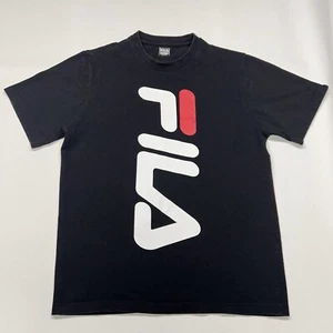 Fila Logo Tee Shirt Mens Medium Black Graphic Print Vertical Athletic Sport Y2K - Picture 1 of 8