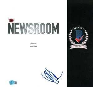 Olivia Munn signiert The Newsroom vollständiges Pilot-Skript Aaron Sorkin Show Beckett Echtheitszertifikat - Bild 1 von 1