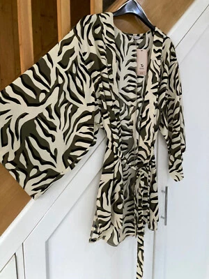 TU Size 10 Beige & Khaki Green Animal Print Short Kimono Robe Long Flared Sleeve - Image 1 of 4
