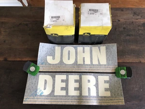 Calcomanía/etiqueta John Deere T146270 y T146271 depósito John Deere - Imagen 1 de 4