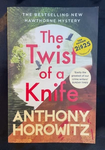 The Twist of a Knife: A Novel by Anthony Horowitz, Large Paperback Book 2022 - Picture 1 of 5