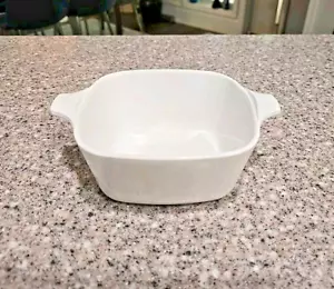 Vintage Corning Ware Just White Square Casserole Dish P-43-B 700mL P43B No Lid - Picture 1 of 9