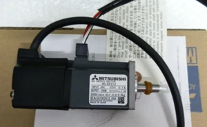 NEW 1PCS HC-KFS13 MITSUBISHI SERVO MOTOR ORIGINAL - Picture 1 of 6
