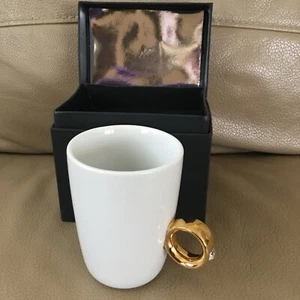 White Coffee Mug ~ Gold Diamond Ring Finger Handle ~Year 2006 ~ New - Picture 1 of 6