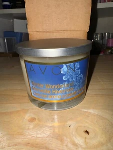 Avon Winter wonderland candle - Picture 1 of 1