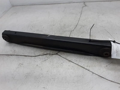 Lower Control Arm Rear 00-10 CHEVROLET SUBURBAN 1500 15286145 - Image 1 of 4