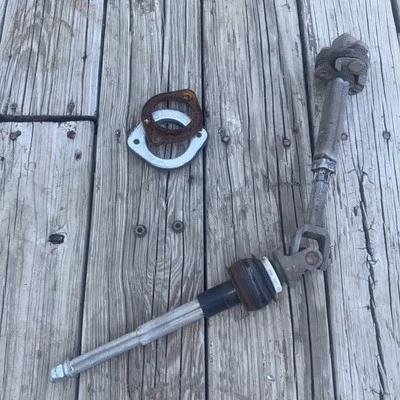 Eje de dirección Ford Mustang 94-98 con junta de trapo 1994-1998 Foto 1 de 4