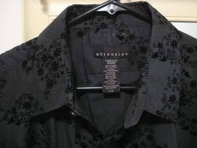 Camisa boho grande negra con estampado elevado para hombre Foto 1 de 3