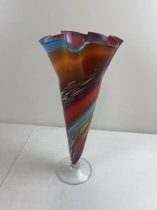 Jarrón grande de vidrio artístico multicolor con volantes E. Zareh soplado a mano - Imagen 1 de 6