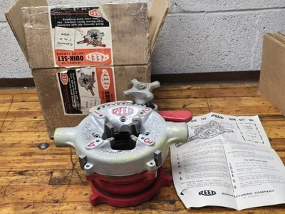 REED Model 10 Quik-set Ratchet Threader Cap. 1"-2" Pipe NEW in Box - Image 1 of 4