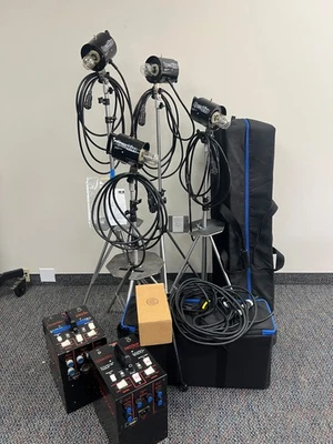 2 - Paquetes de fuentes de alimentación 2403CX Speedtron, 4 - 102 luces con soportes ponderados Foto 1 de 4