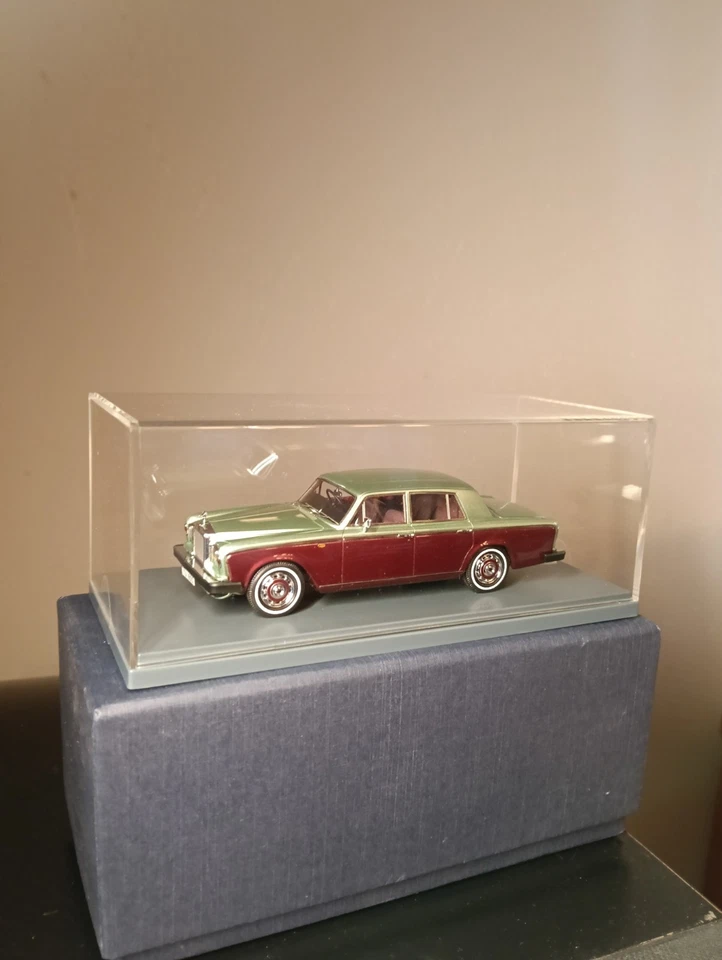Véhicule Miniature Rolls-Royce Silver Shadow II 1:43 NEO 44180, Neo Scale Models - Photo 1/4