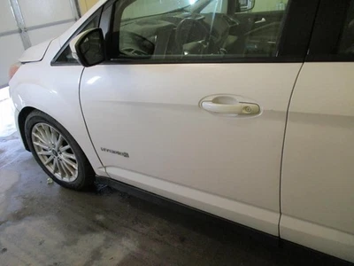 (LOCAL PICKUP ONLY) Driver Left Front Door Fits 13-18 C-MAX 1696785 - Image 1 of 4